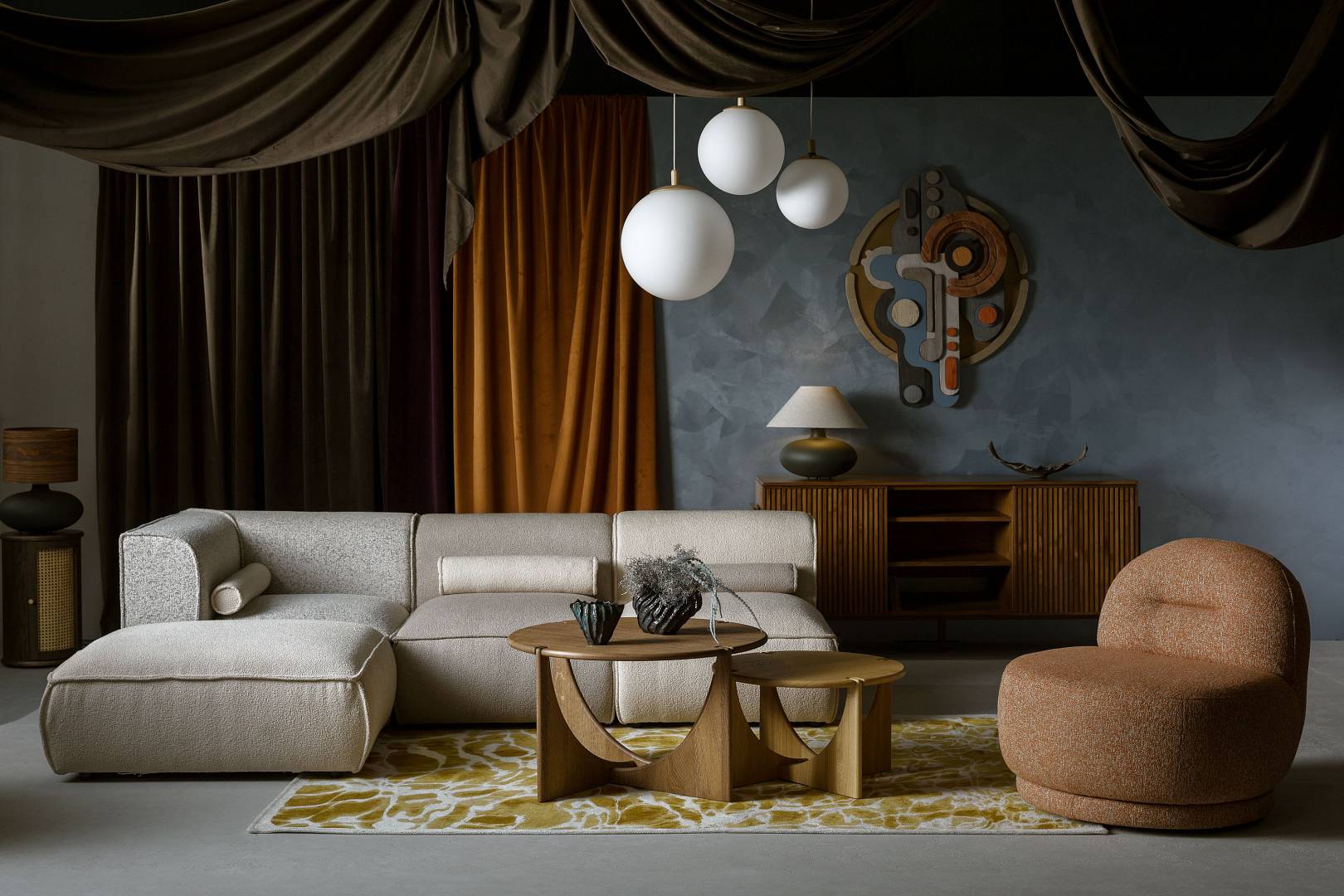 Stoliki kawowe – niewielki mebel, który zmienia charakter salonu